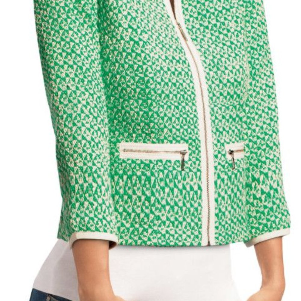 CAbi cropped jacket with exposed zipper and cream trim. 3/4 sleeves. Size 2.